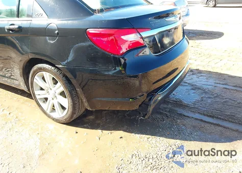 2012 Chrysler 200 Lx из США, поврежденный, VIN 1C3CCBAB1CN318561